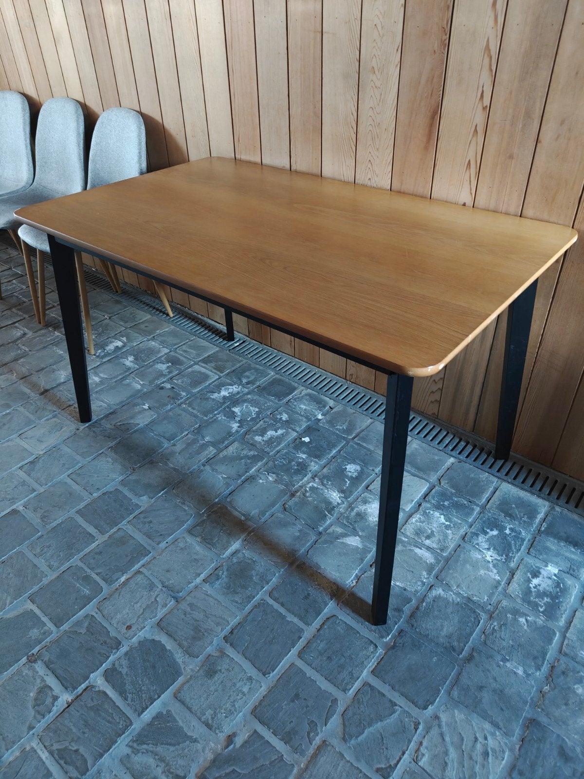 tafel en stoelen in zeer goede staat, Ophalen of Verzenden