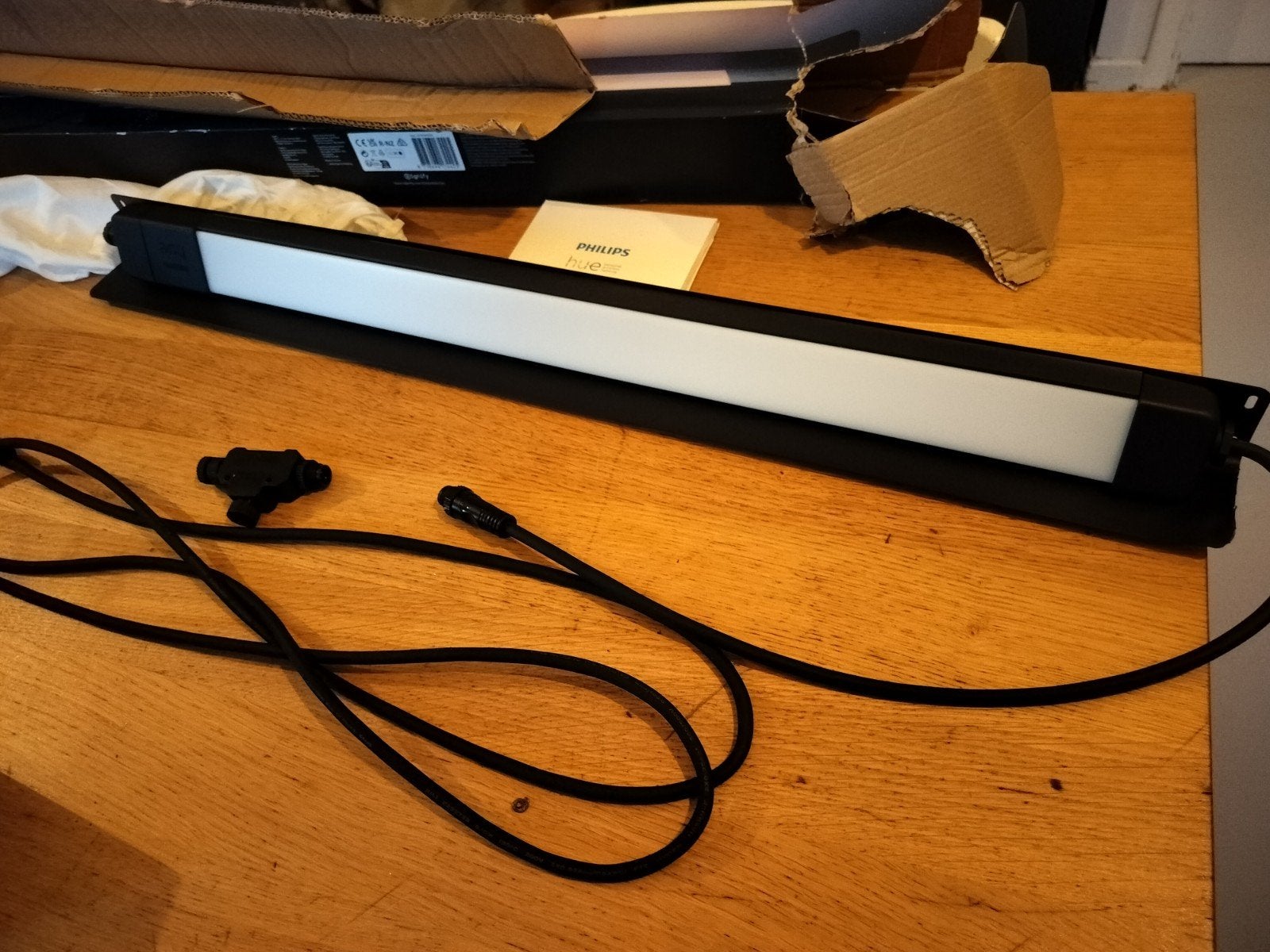 Lèche-mur extérieur Philips Hue Ambiance blanc et coloré, Neuf, Enlèvement ou Envoi, LED, Aluminium