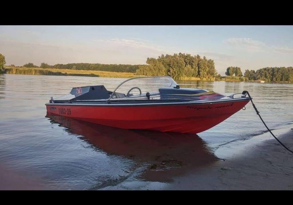 Komt water bij de olie!!! Beekman c6 met trailer, Gebruikt, Binnenboordmotor, 120 tot 200 pk, Ophalen of Verzenden