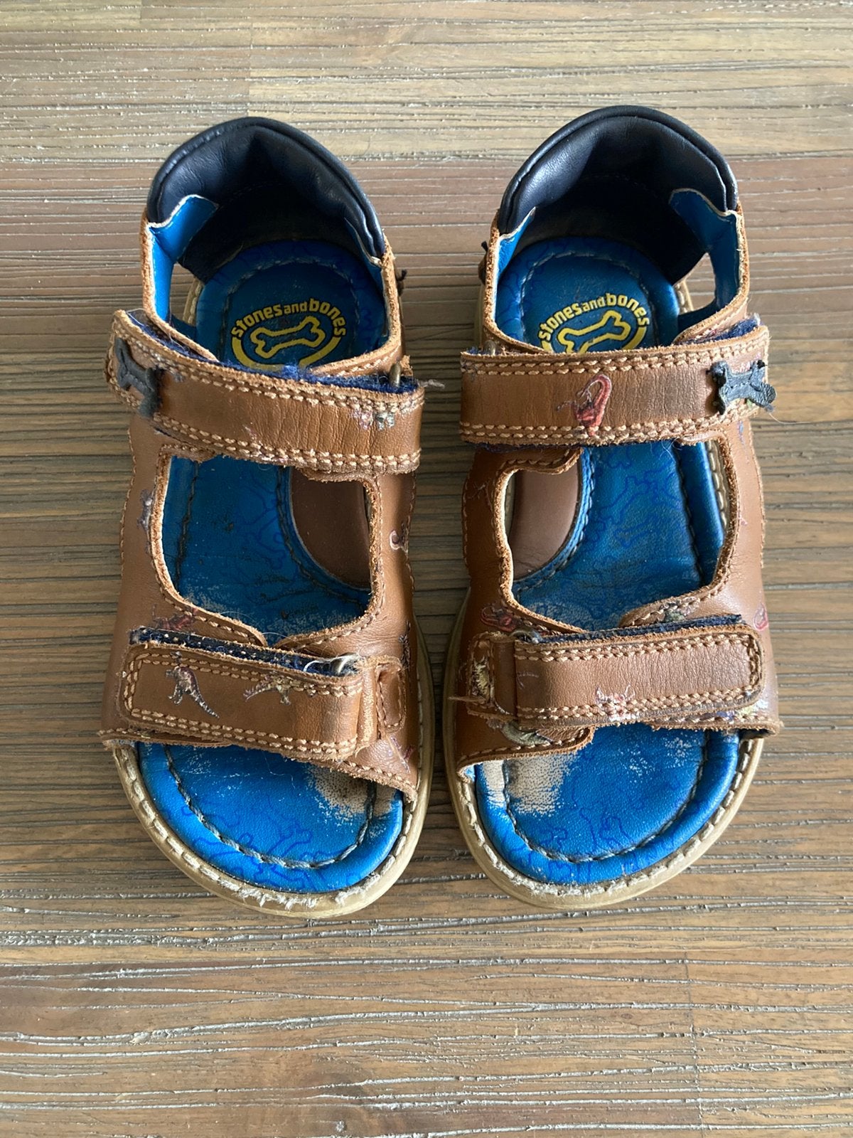 Stones en bones sandalen maat 26, Enfants & Bébés, Vêtements de bébé | Chaussures & Chaussettes, Enlèvement, Neuf