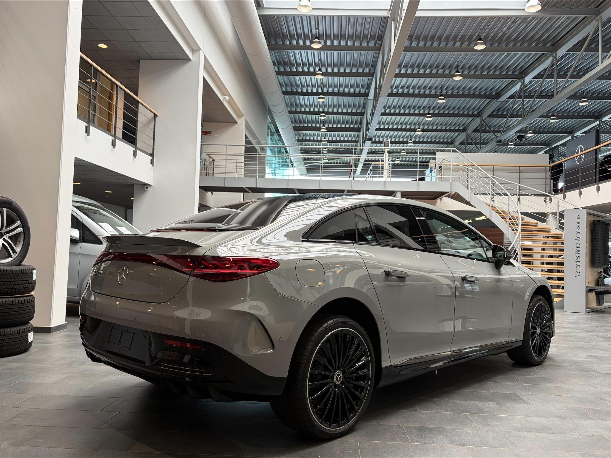Mercedes-Benz EQE EQE 300 Business Star Edition, Autos, Neuf, Argent ou Gris, Achat, Entreprise