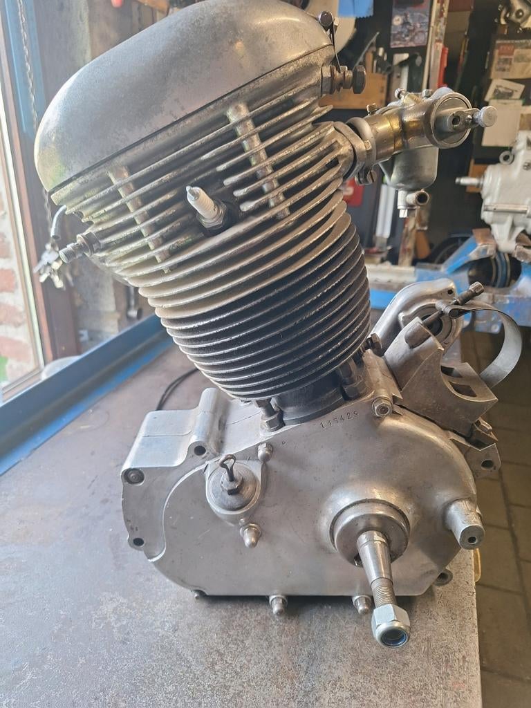 Sarolea, Motoren