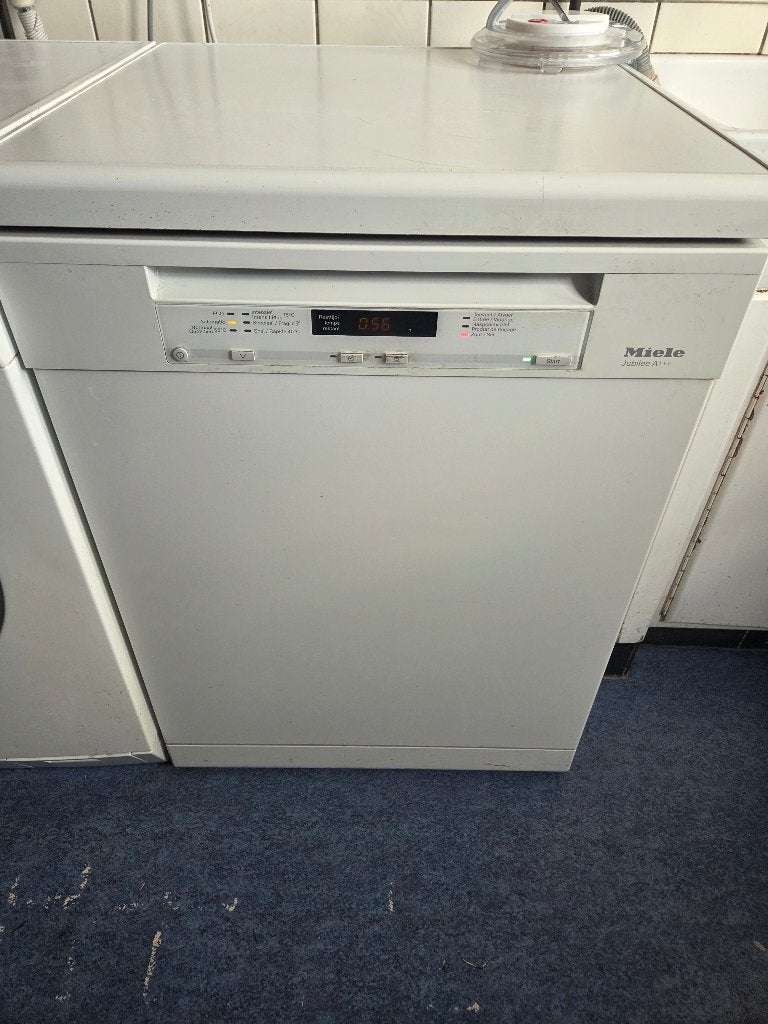 Occasion en or a saisir lave vaiselle Miele, 85 à 90 cm, Enlèvement, Utilisé, Programme éco