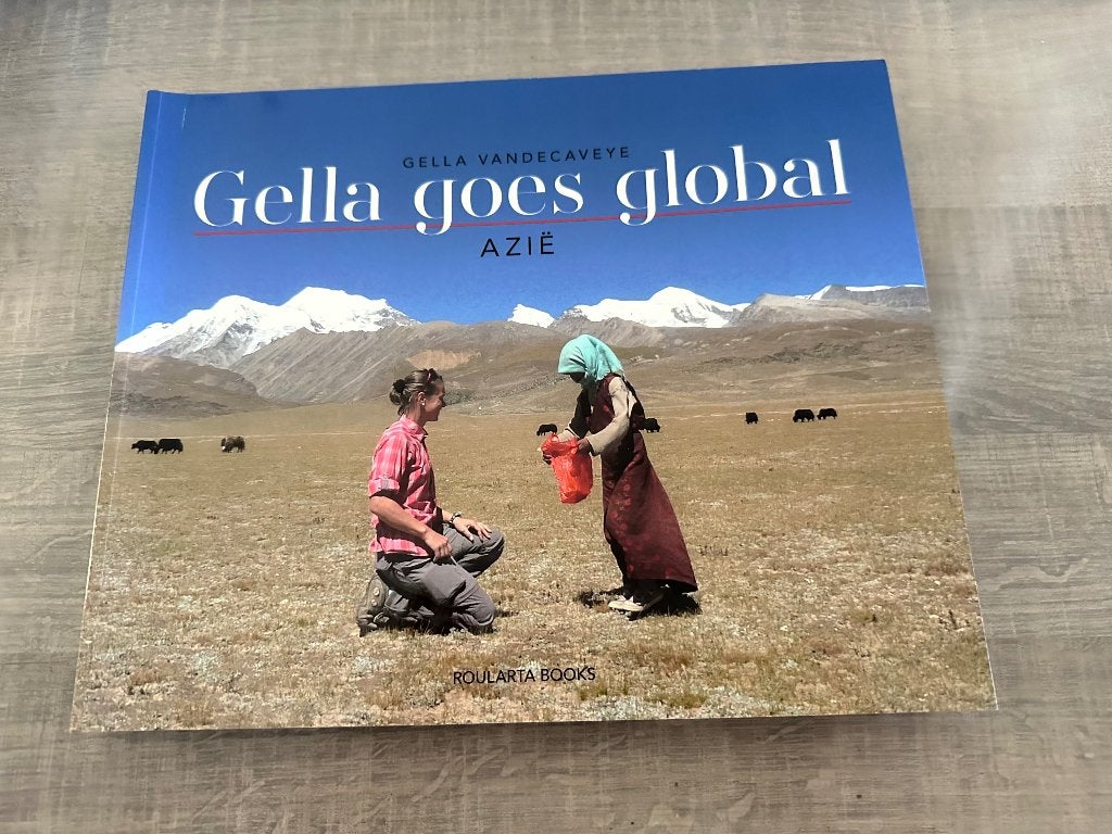 Gella goes global - Azië, Boeken, Reisverhalen, Ophalen, Zo goed als nieuw, Azië