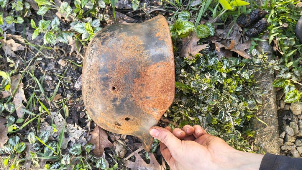 Duitse helm m40, Verzamelen, Ophalen of Verzenden