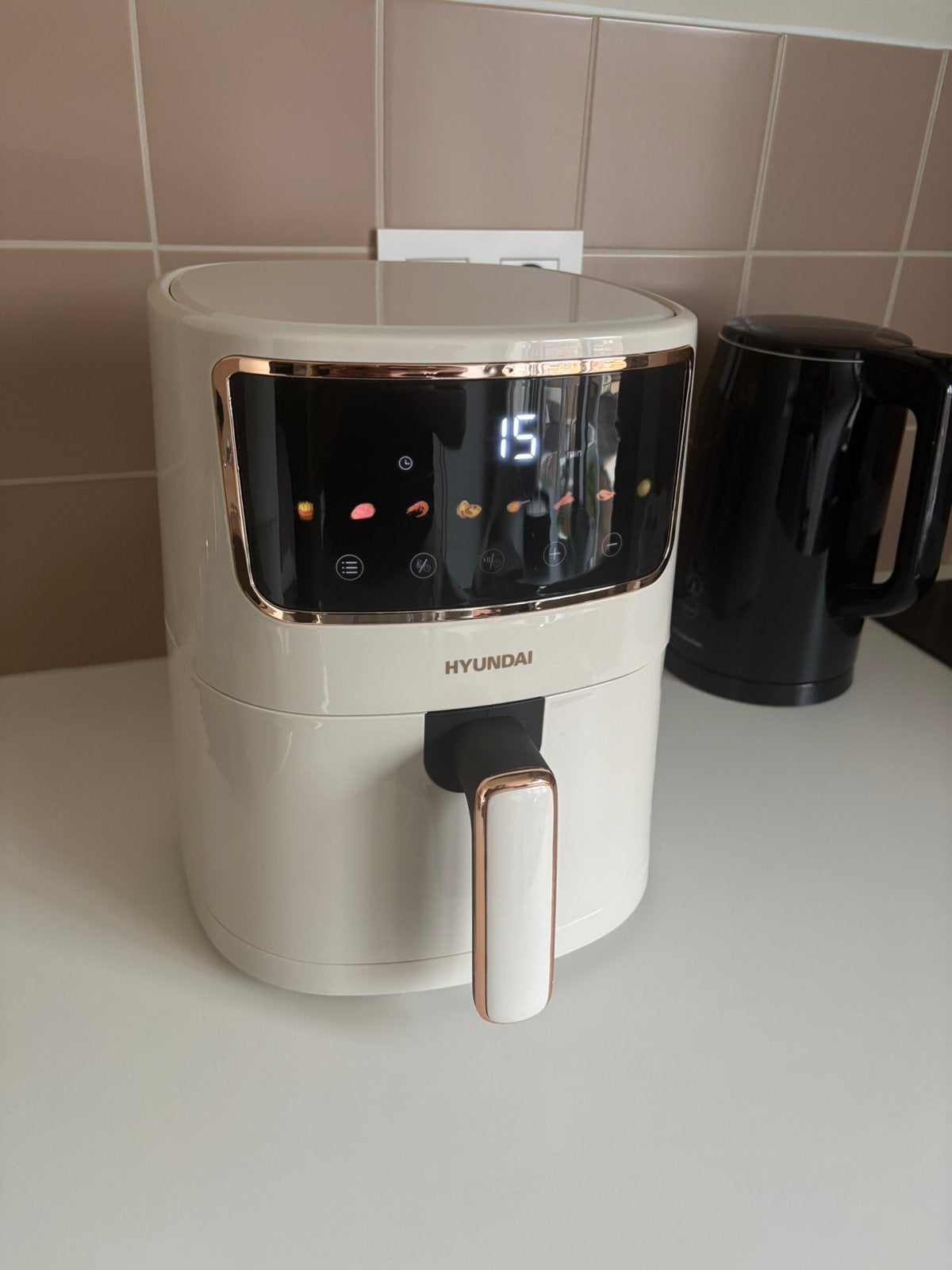 Hyundai airfryer, Ophalen, Zo goed als nieuw, Airfryer