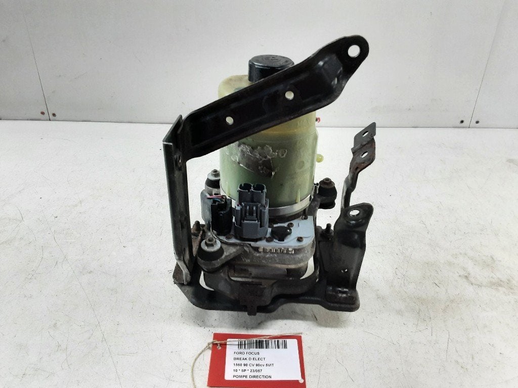 POMPE DE DIRECTION Ford Focus 2 Wagon (01-2004/09-2012), Henry-Ford-Straße  1
50735  Köln, DE, Ford-Werke GmbH, Kunden@ford.com