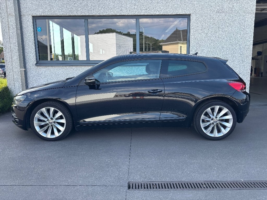Scirocco 1.4 TSI NAVI ALU CLIM PDC, Auto's, Volkswagen, Zwart, 4 cilinders, 149 g/km, Parkeersensor