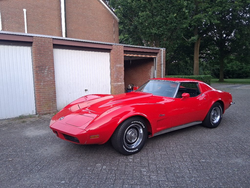prachtige Corvette C3 van 1973 chroom bumper, Auto's, Chevrolet, Achterwielaandrijving, Leder, Particulier, 2 zetels
