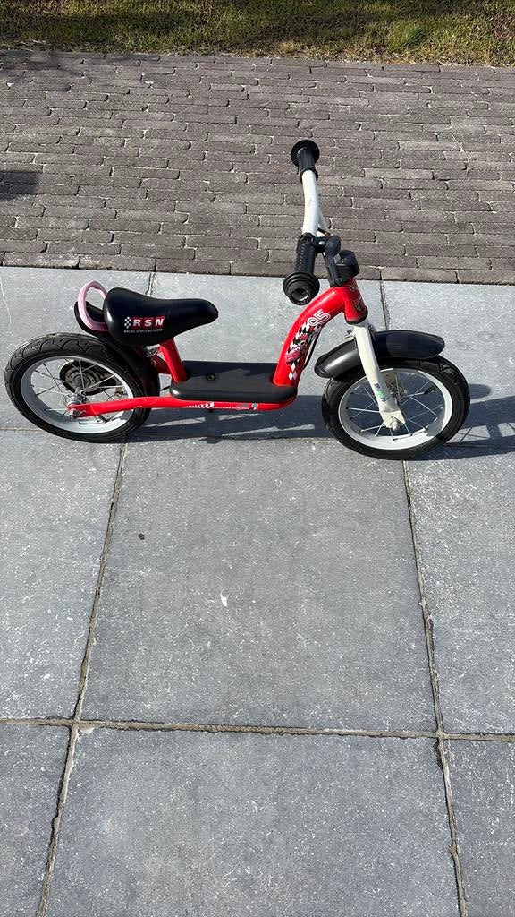 Loopfiets cars, Fietsen en Brommers, Ophalen, Zo goed als nieuw, Gewone step