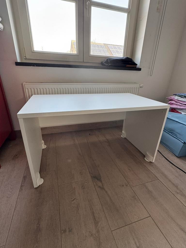 Kinderbureau Ikea, Huis en Inrichting, Ophalen, Zo goed als nieuw