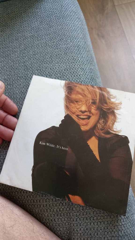 vinyl (45T) kim wilde "it's here", Ophalen, Zo goed als nieuw