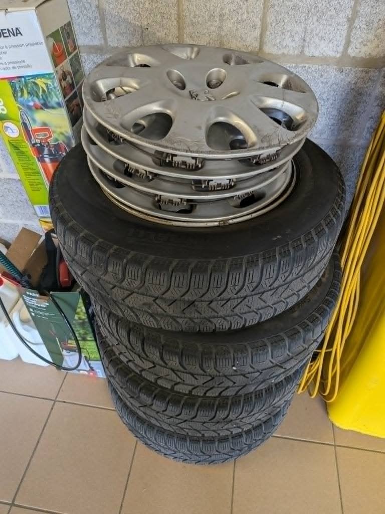 Jantes tôlée Peugeot / Citroën 15 pouces, Autos : Pièces & Accessoires, 15 pouces, Pneus hiver, Véhicule de tourisme, Enlèvement