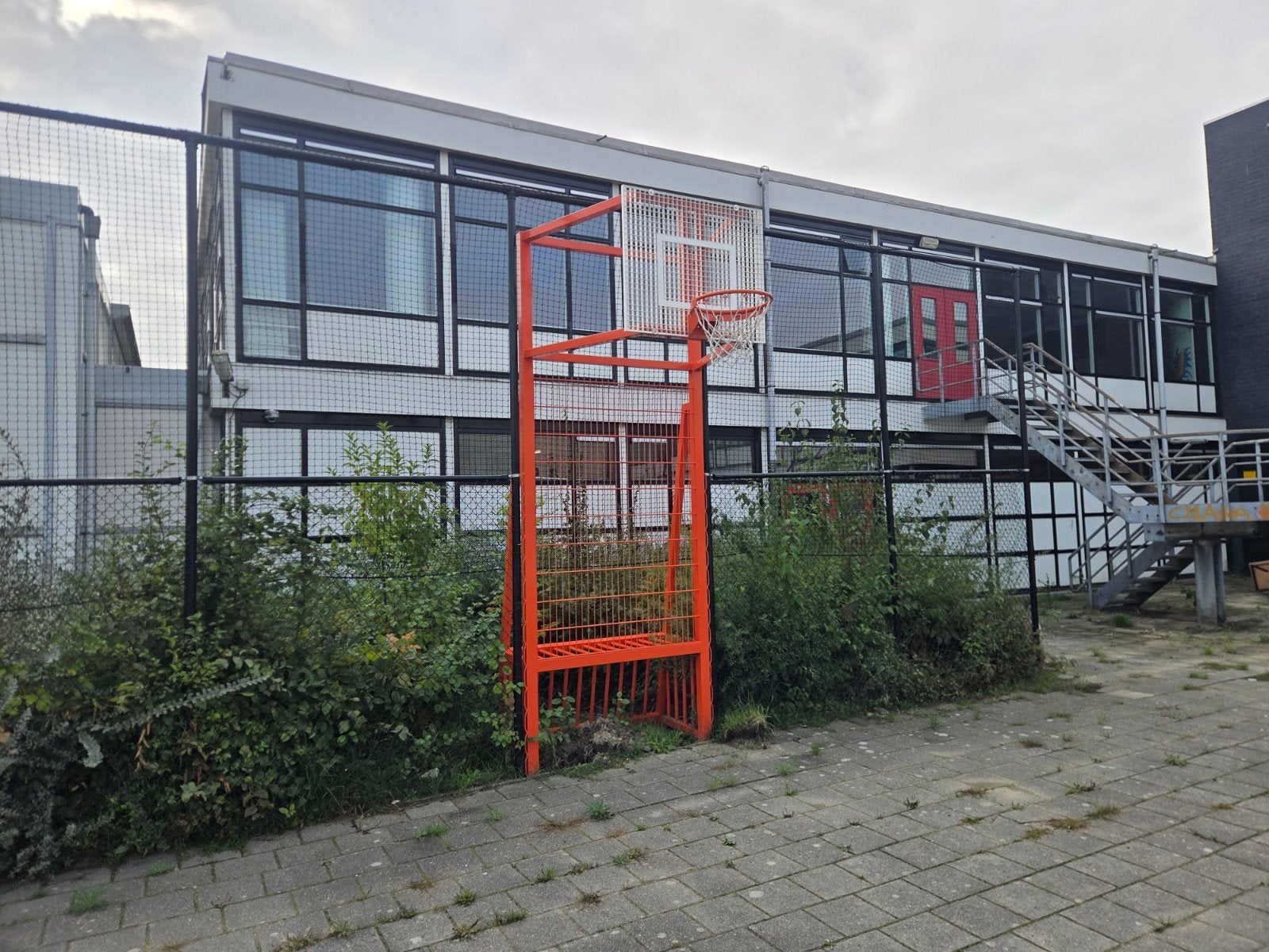 Draad afsluiting sportveld, Tuin en Terras, Ophalen