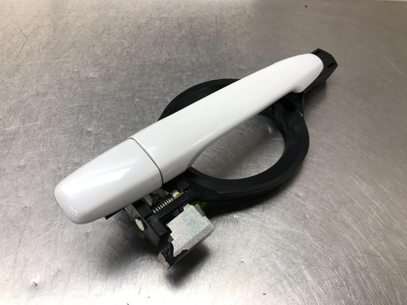 POIGNEE EXTERIEURE ARRIÈRE GAUCHE Outlander (GF / GG), Utilisé, Arrière, Mitsubishi