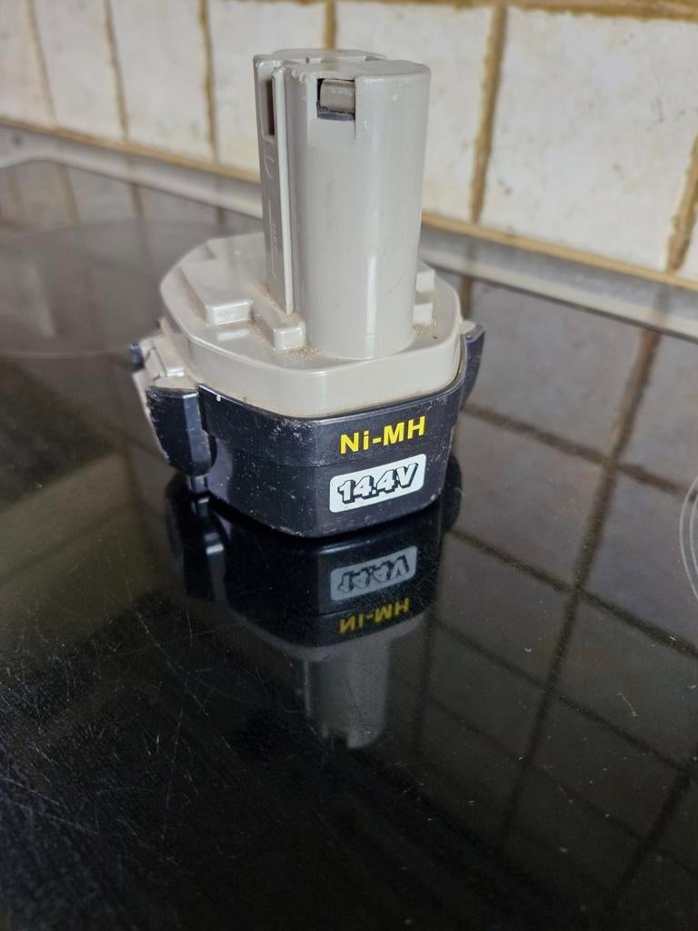 Accu makita, Ophalen