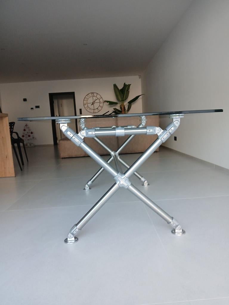 Table verre, inox 180/90cm de chez Oburo. 4367 Crisnée, Verre