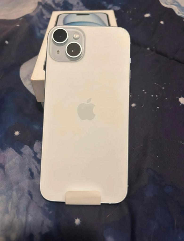 Iphone 15 256gb, Ophalen of Verzenden, Zo goed als nieuw, IPhone 15, Screenprotector
