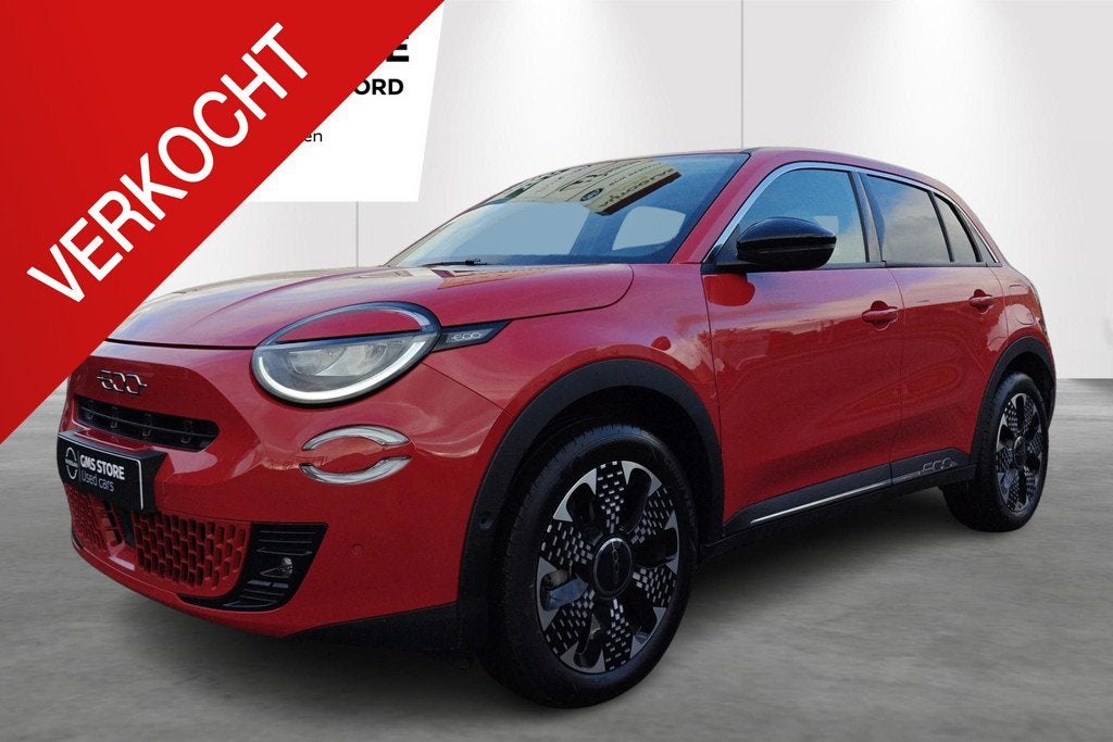 Fiat 600 1.2 Hybrid 100cv DCT La Prima - 2 ans KARE incl, Autos, Rouge, Achat, Electronic Stability Program (ESP), 109 g/km