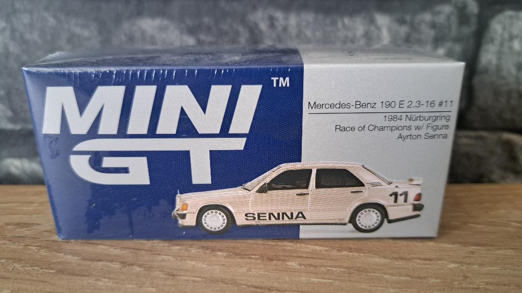 Mercedes-Benz 190E evo Ayrton Senna (boîte édition), Auto, Nieuw, Ophalen of Verzenden, Mini gt