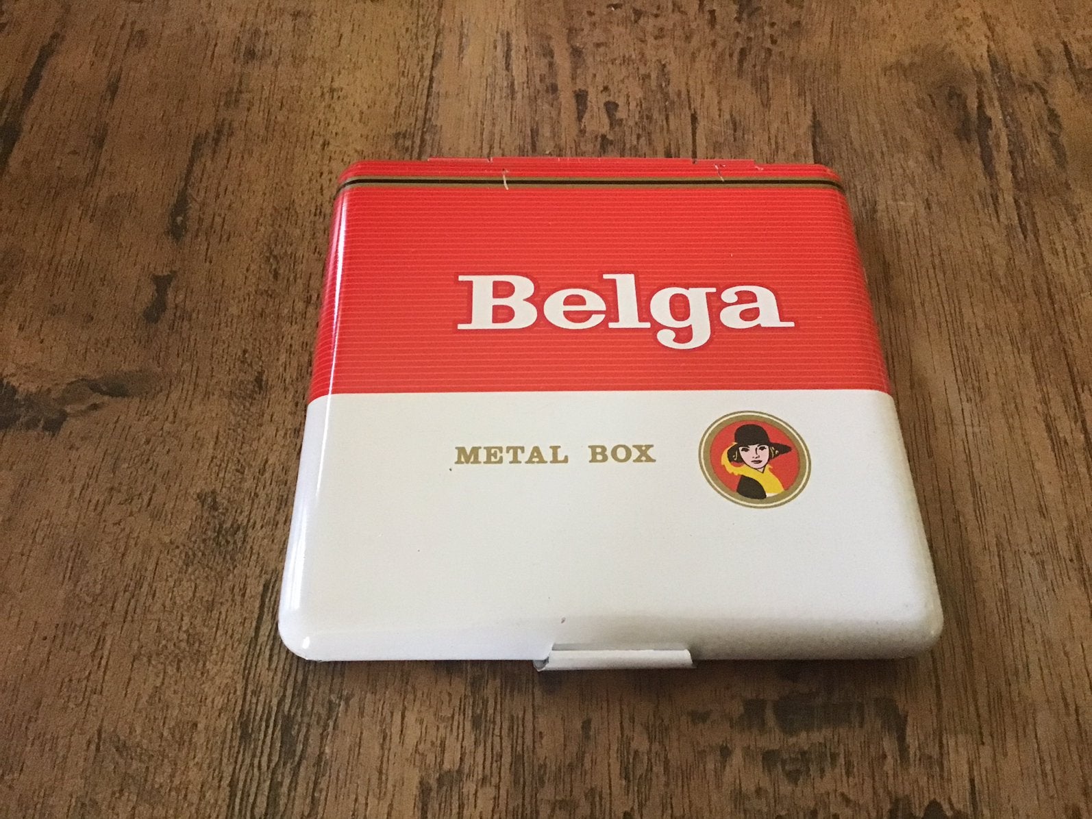 Étui à cigarettes en métal, boîte à cigarettes Belga, Enlèvement ou Envoi, Utilisé