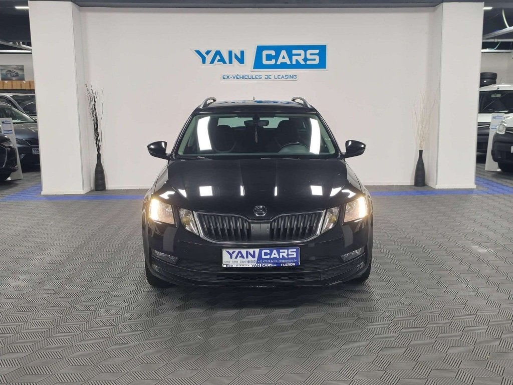 Skoda Octavia Break 1.6 TDI Boite Auto DSG - Distribution NE, Autos, Achat, Euro 6, Entreprise, 103 g/km