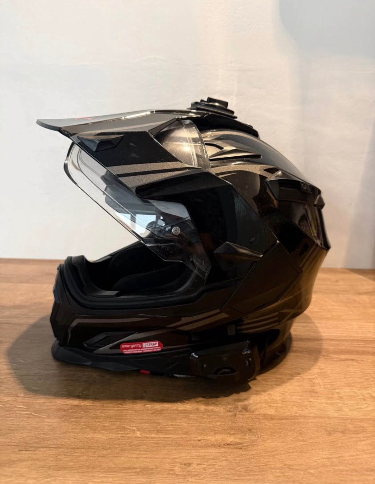 Nexx motorhelm met cardo communicatiesysteem, Ophalen