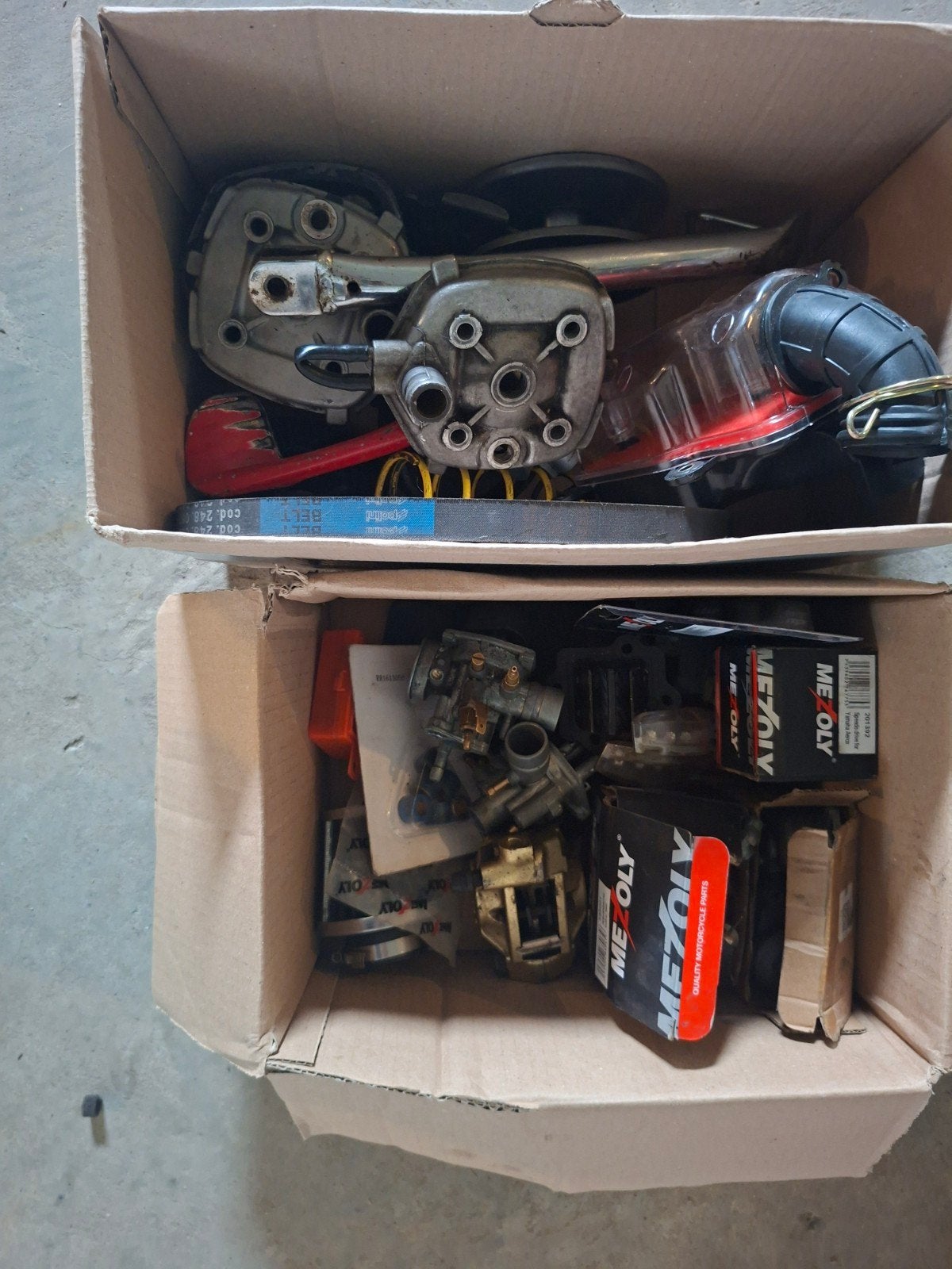 aerox onderdelen en blok, Motoren, Ophalen