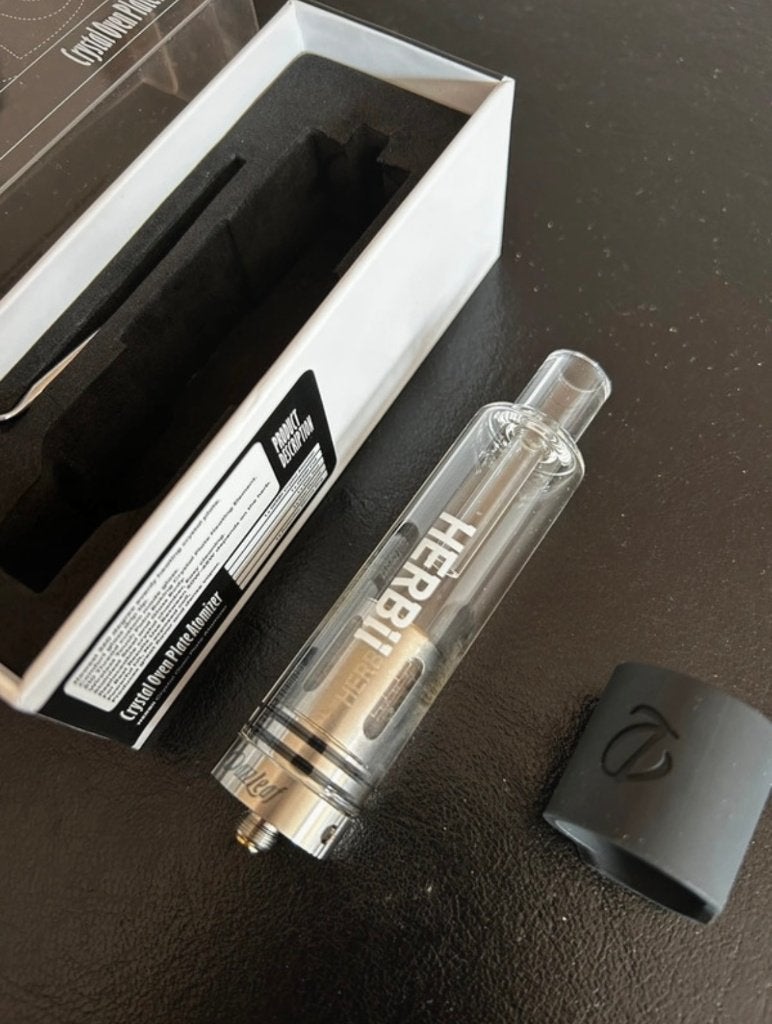 Vaporisateur Batterie Geekvape + Clearomiseur, Collections, Appareils électroniques, Enlèvement ou Envoi, Autres types