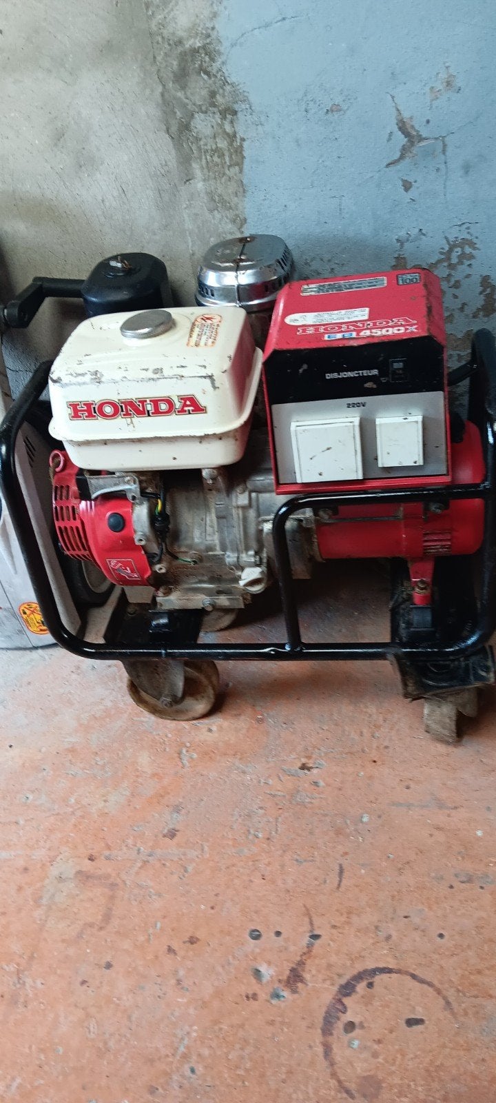 stroomgenerator Honda EG 4500X, Enlèvement