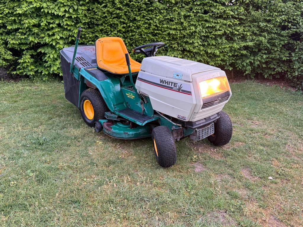 MTD zitmaaier – 16PK V-Twin Briggs & Stratton hydrostatische, Tuin en Terras, Zitmaaiers, Ophalen, Zo goed als nieuw