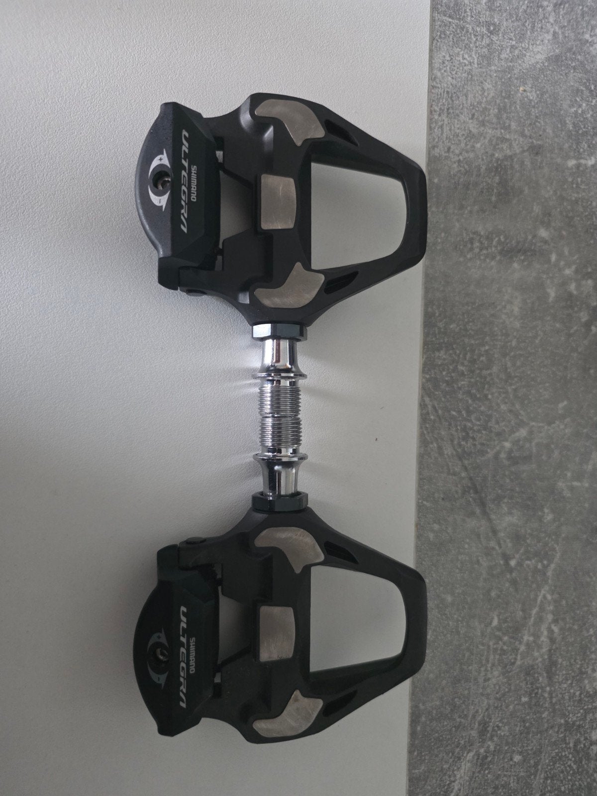shimano spd pedalen
Pedalen & Plaatjes
Sh, Shimano Ultegra, Zo goed als nieuw, Racefiets, Carbon