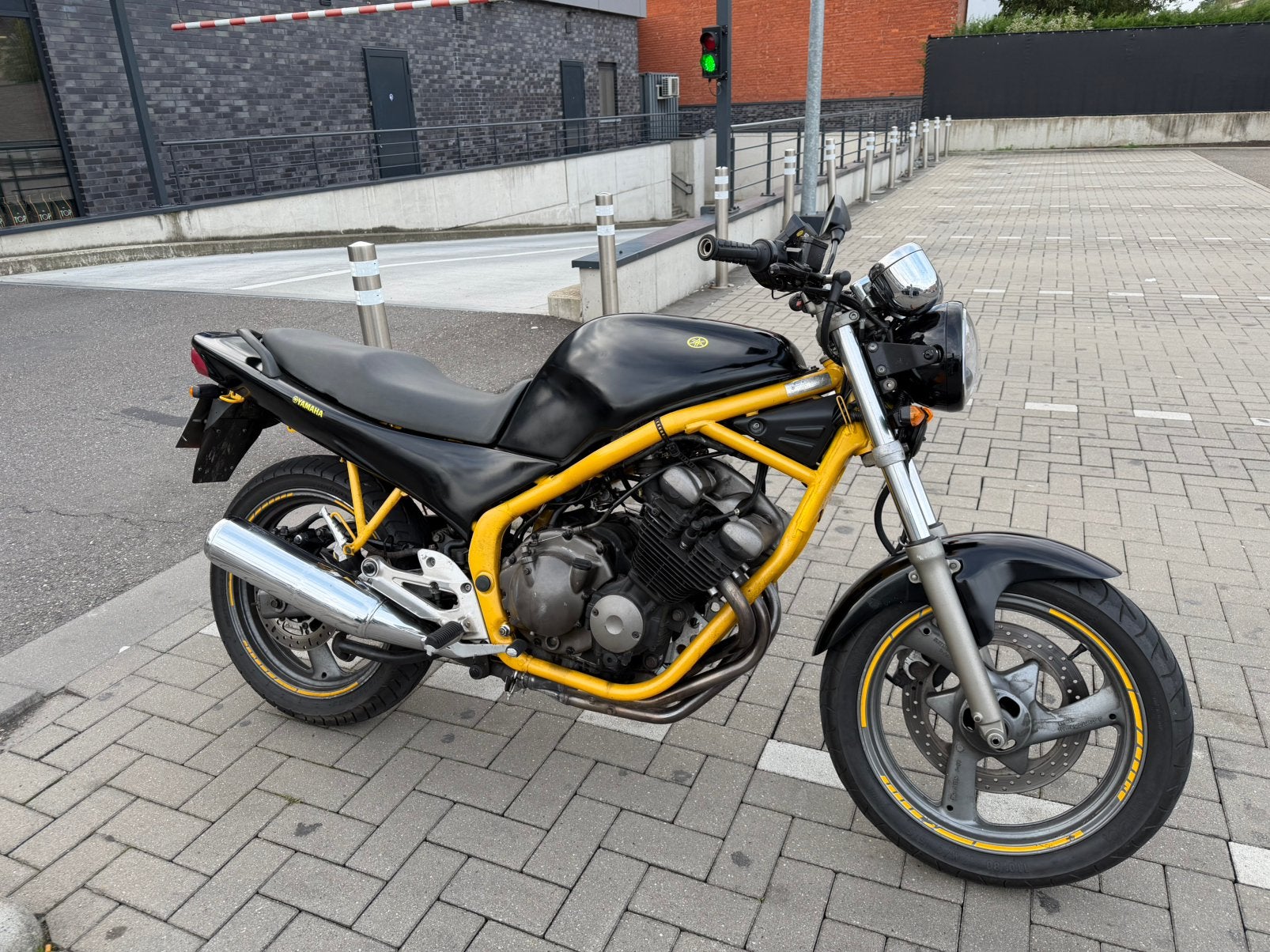 Yamaha XJ600N 1994 598cc 4cilinder 45 kW / 61 pk - oldtimer, Motoren, 598 cc, Occasion, 4 cilinders, Motorrijbewijs A