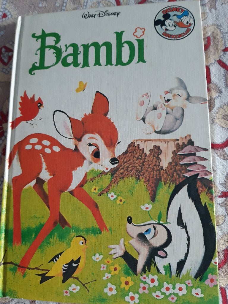 boek Bambi van Disney, Ophalen of Verzenden, Zo goed als nieuw