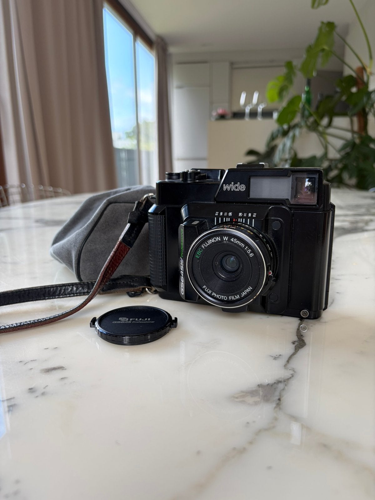 Fuji GS645 W, Audio, Tv en Foto, Fotocamera's Analoog, Ophalen of Verzenden, Zo goed als nieuw, Fuji