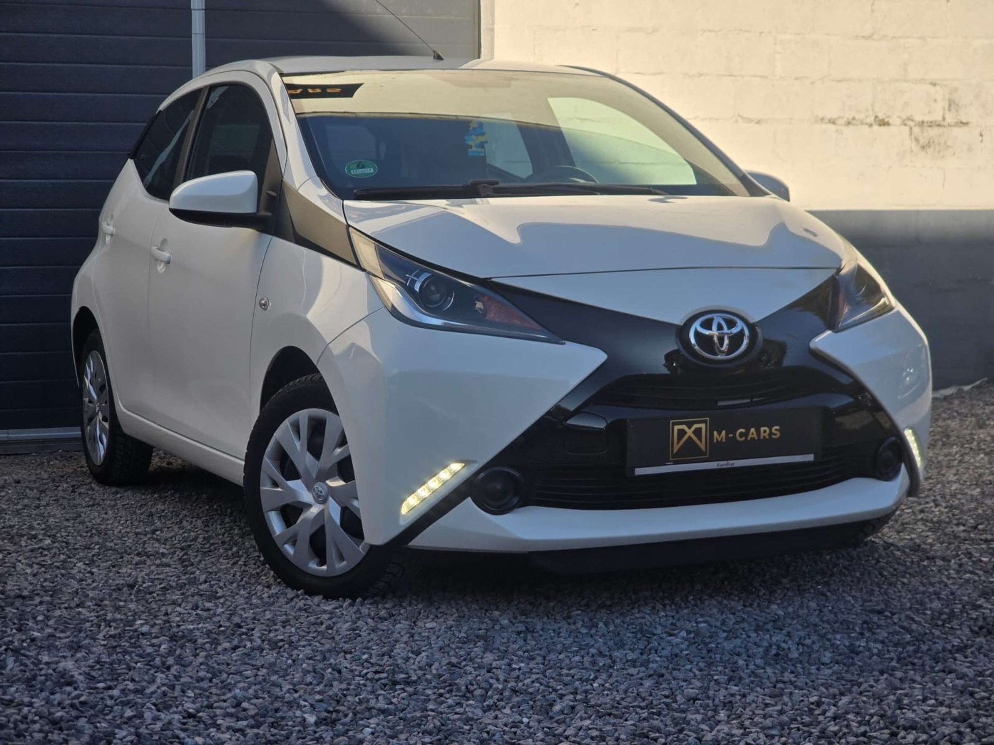 Toyota Aygo CAMERA * AUTOMATIQUE * 40000KM * (bj 2017), Auto's, 4 zetels, Stof, Gebruikt, Wit