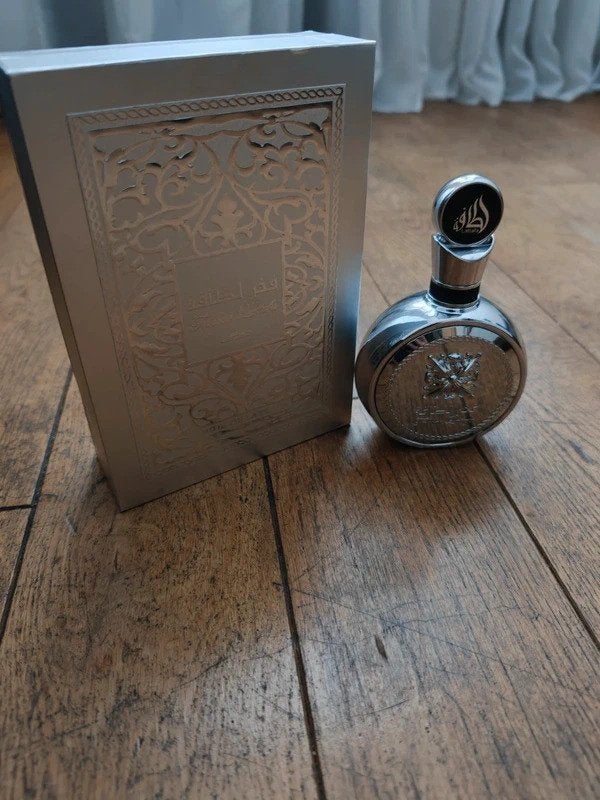 Lattafa fakhar platine 100 ml, Bijoux, Sacs & Beauté, Beauté | Parfums, Enlèvement ou Envoi, Neuf