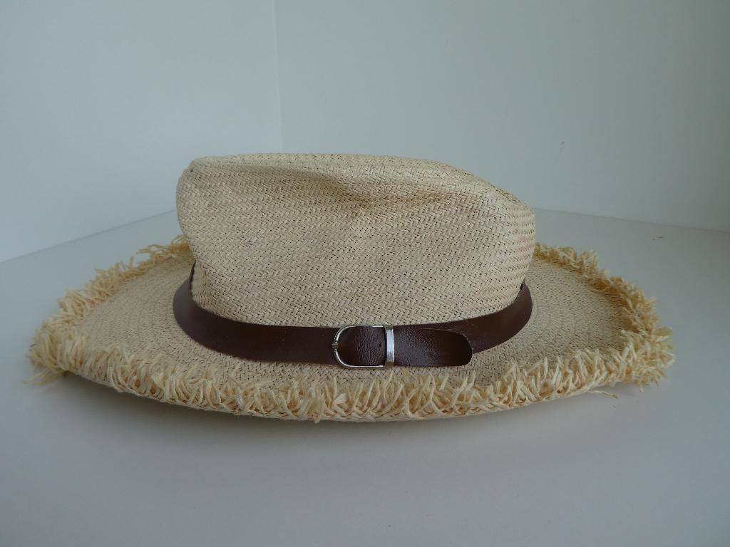 Zomerhoed, Kleding | Dames, 56 of 57 cm (M, 7 of 7⅛ inch), V&D, Hoed, Ophalen of Verzenden