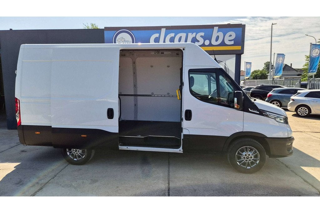Iveco Daily 35C210D/3.0Turbo/Hi-Matic/3.5Trek/L2H2/Navi/Cam/, Achat, Euro 6, Autres couleurs, Diesel