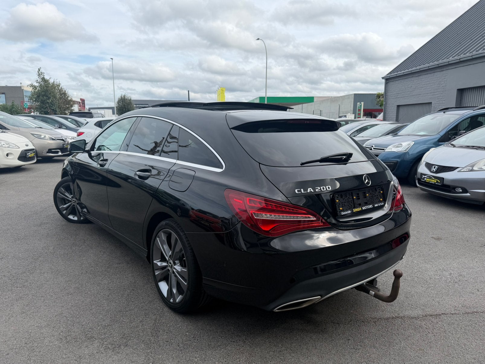 Mercedes Benz CLA 200i | Pano | Camera | Cruise | GARANTIE |, Auto's, CLA, Euro 6, Leder en Stof, Zwart