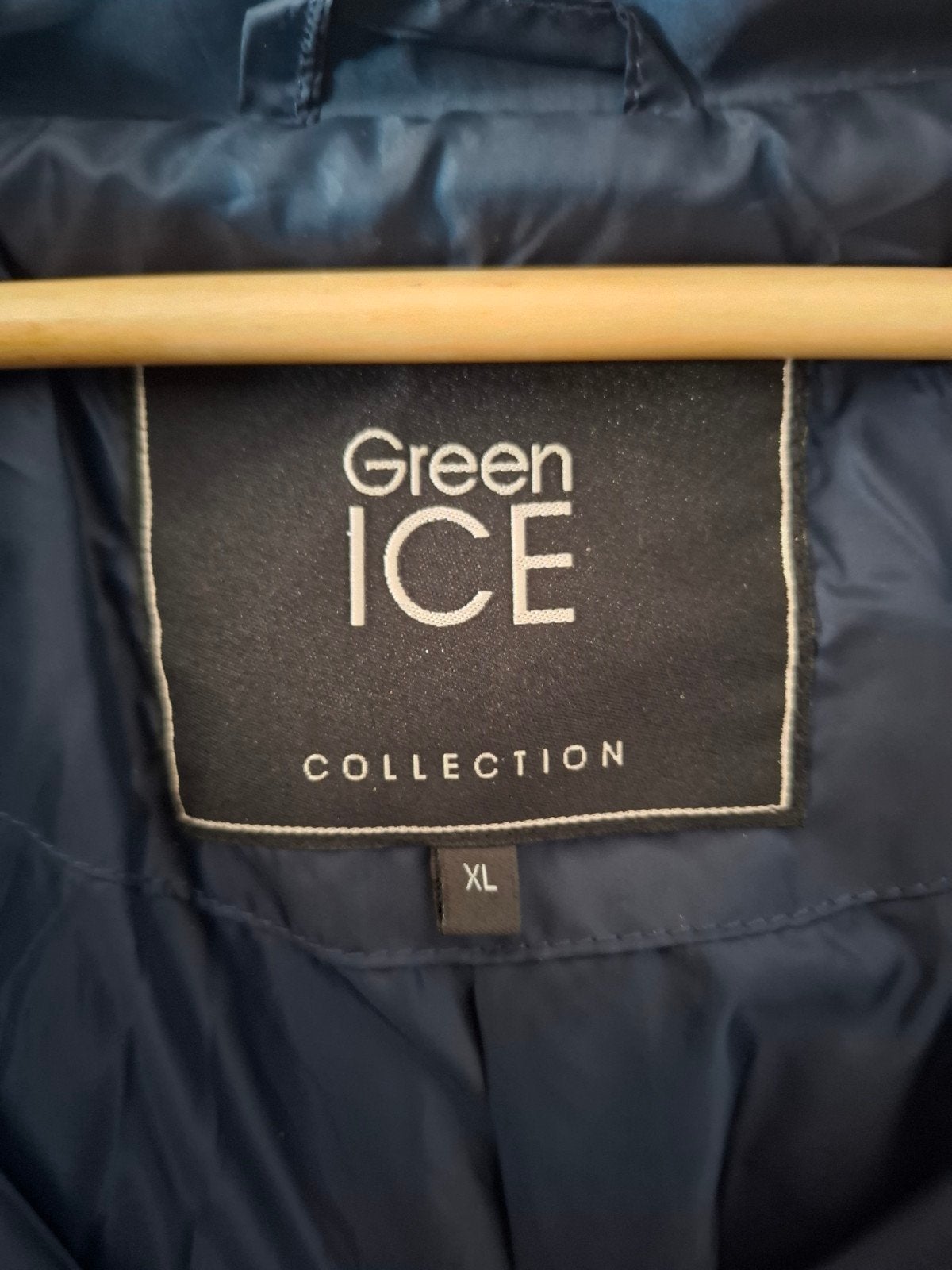 Nieuw herfst of winter miesje of dames ice XL, Ophalen