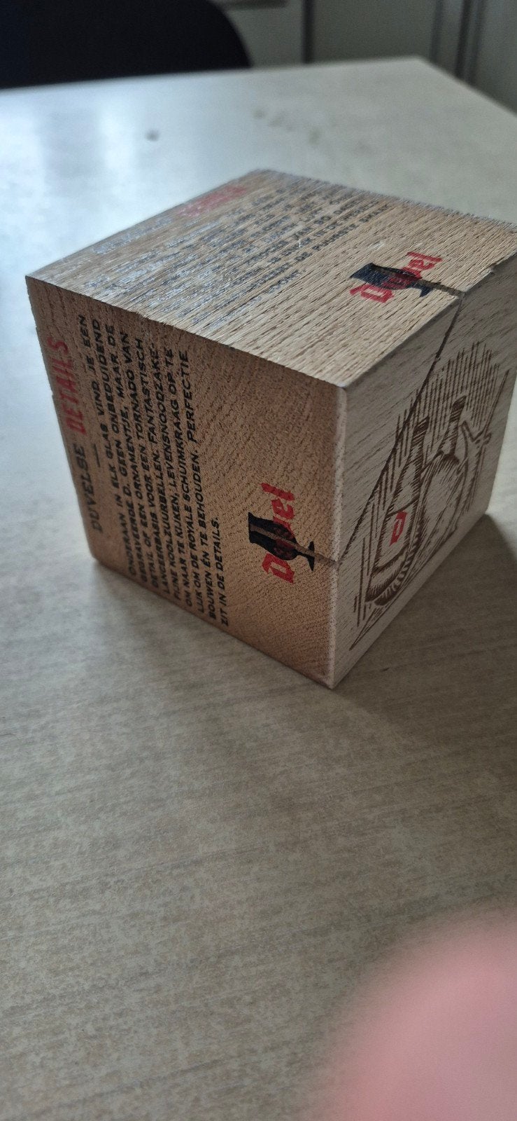 Duvel houder voor bierkaartje, Ophalen, Duvel