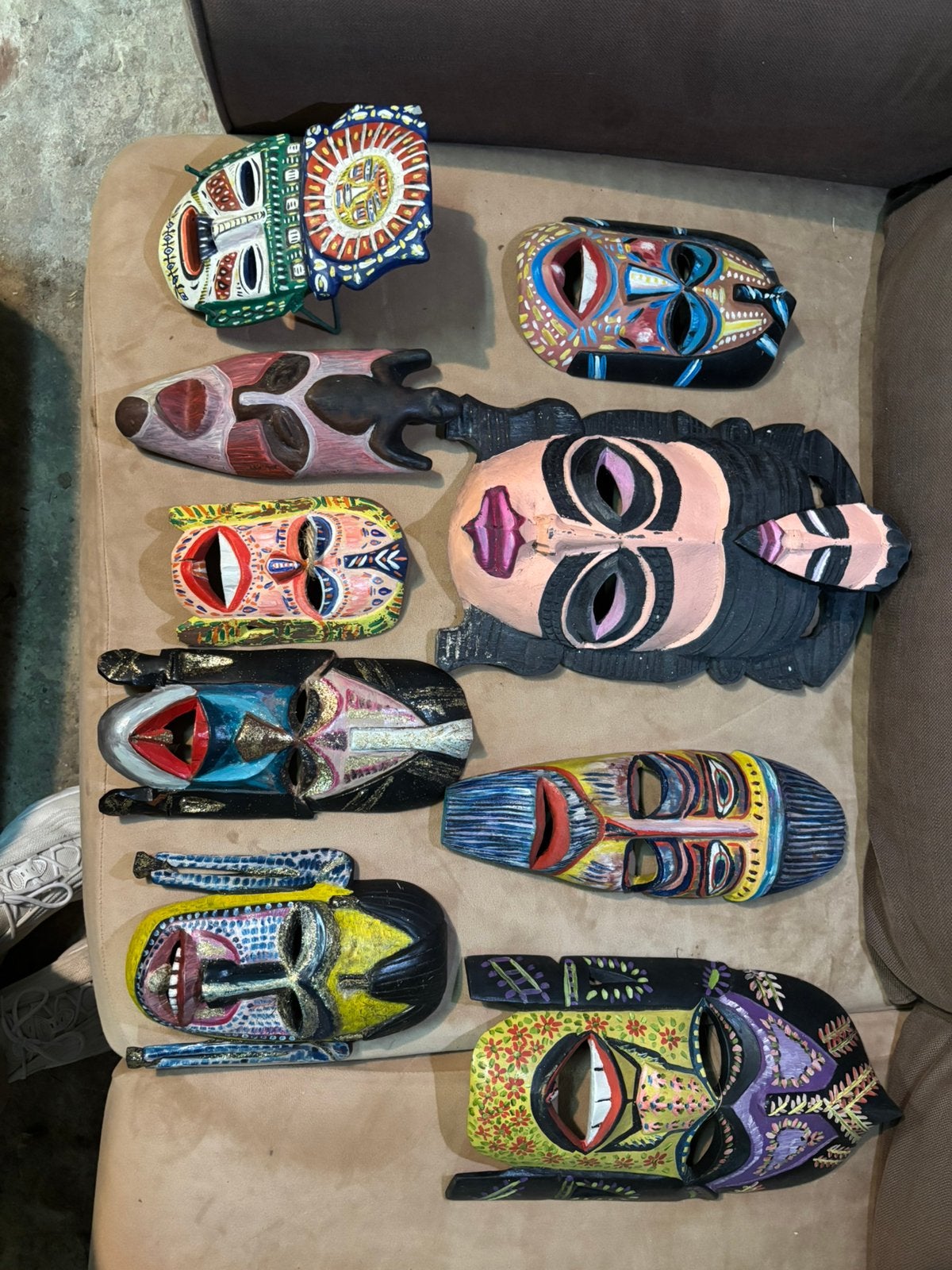 Maskers, Ophalen, Zo goed als nieuw