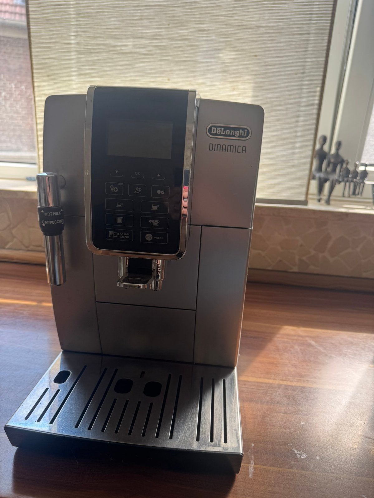 Koffiemachine, Elektronische apparatuur, Ophalen, Gebruikt, De'Longhi, Koffiebonen