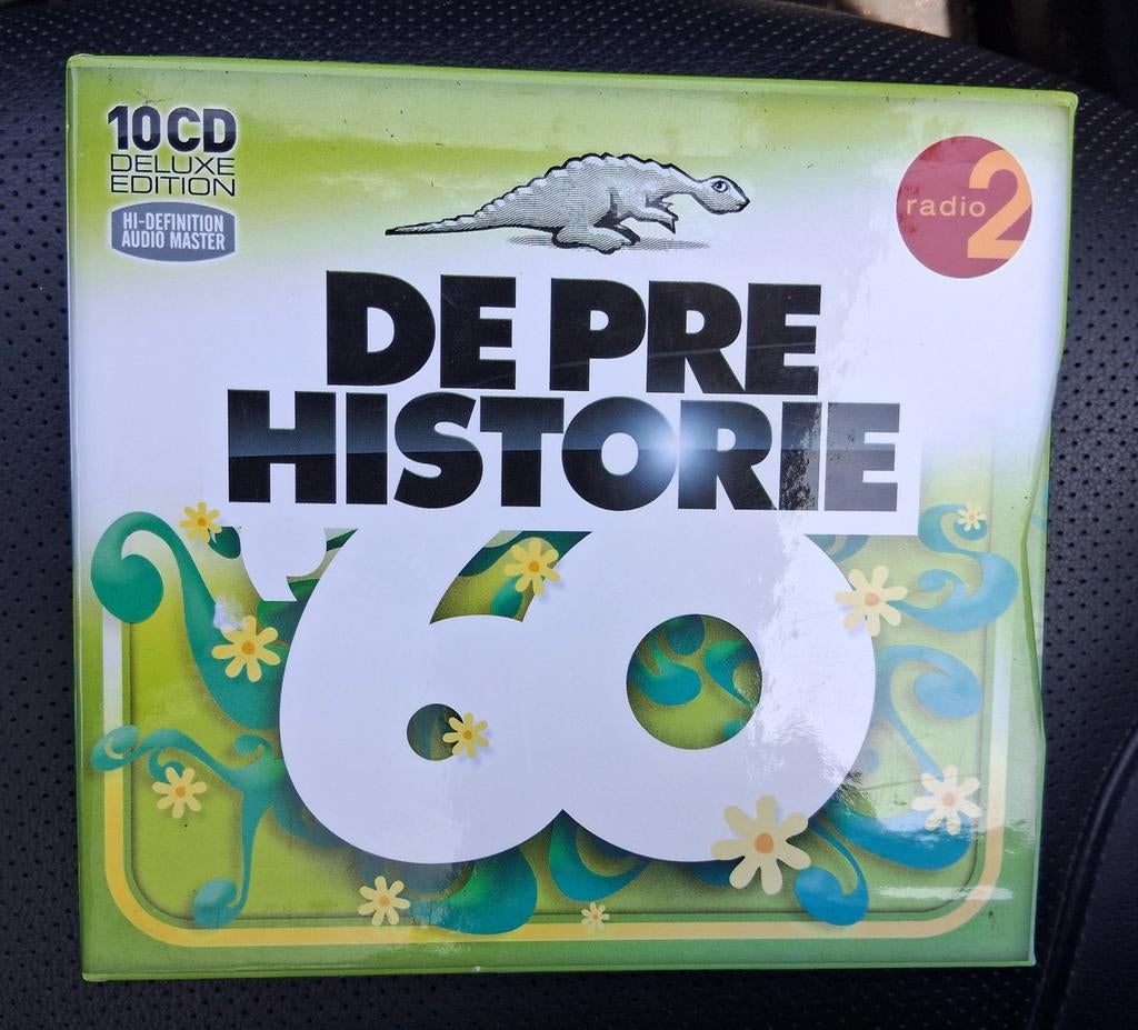 Cd-box De Prehistorie deluxe, jaren 60 (vrt radio 2), Enlèvement ou Envoi, Comme neuf, Pop, Coffret