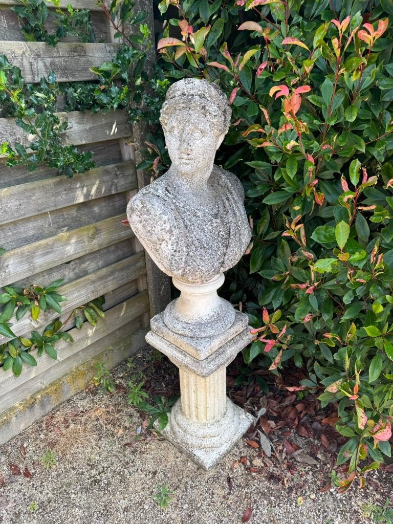 Griekse buste op zuil – decoratief tuinbeeld, Antiquités & Art, Art | Sculptures & Bois, Buste, Enlèvement