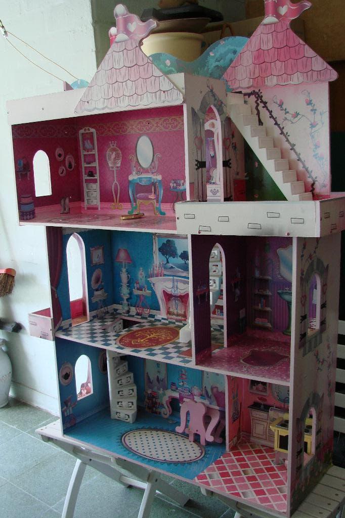 poppenhuis: 3 verdiepingen:, Kinderen en Baby's, Ophalen, Zo goed als nieuw, Poppenhuis