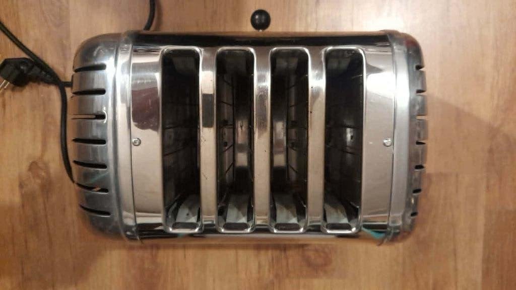 MAGIMIX GRILLE PAIN, Electroménager, Grille-pain, Utilisé, Ramasse-miettes amovible, Enlèvement ou Envoi