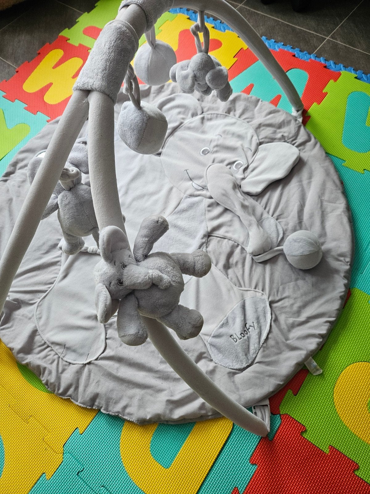 tapis de jeu pour bébé, Enfants & Bébés, Enlèvement