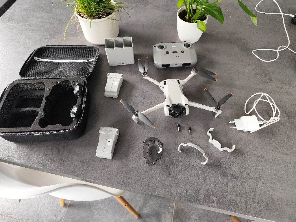 DJI Mini 3, TV, Hi-fi & Vidéo, Drone avec caméra, Retour au point de départ, 100 à 1000 m, Enlèvement ou Envoi